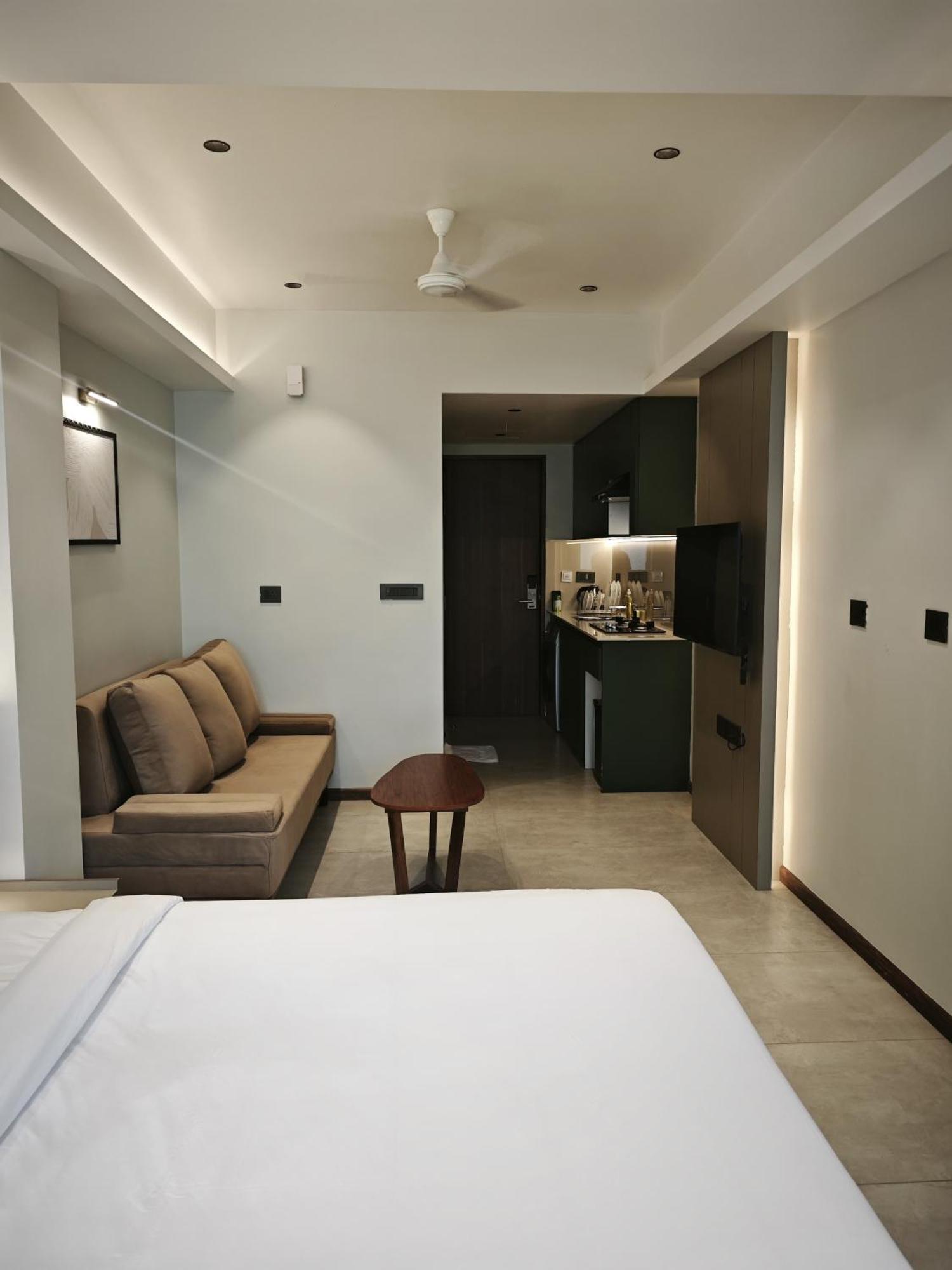 Alite Enclaves Fully Furnished Apartments Thrissur 외부 사진